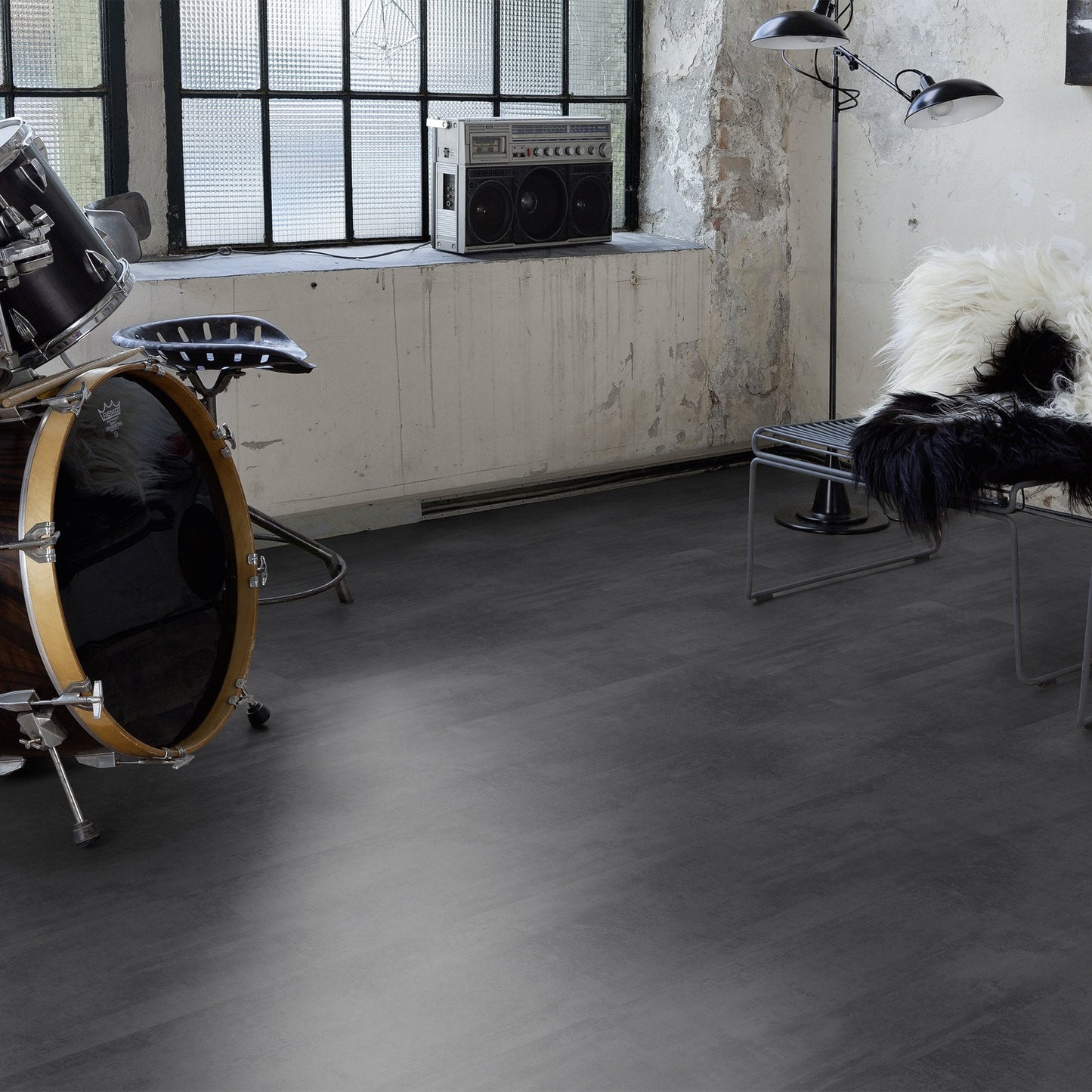 Art Infinity - Aqua Pro Concrete Water-Resistant 8mm Laminate Sample