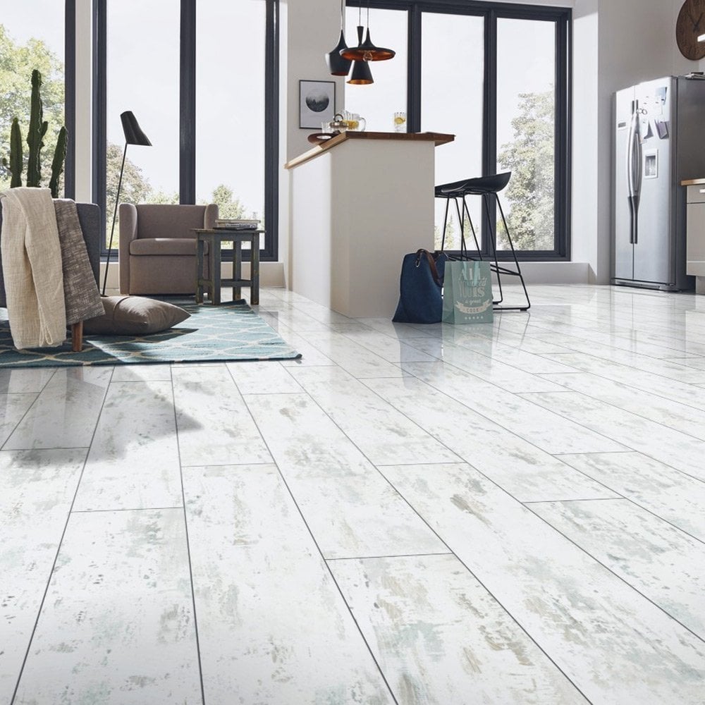 Antique White - Lustre 8mm High Gloss Laminate Flooring