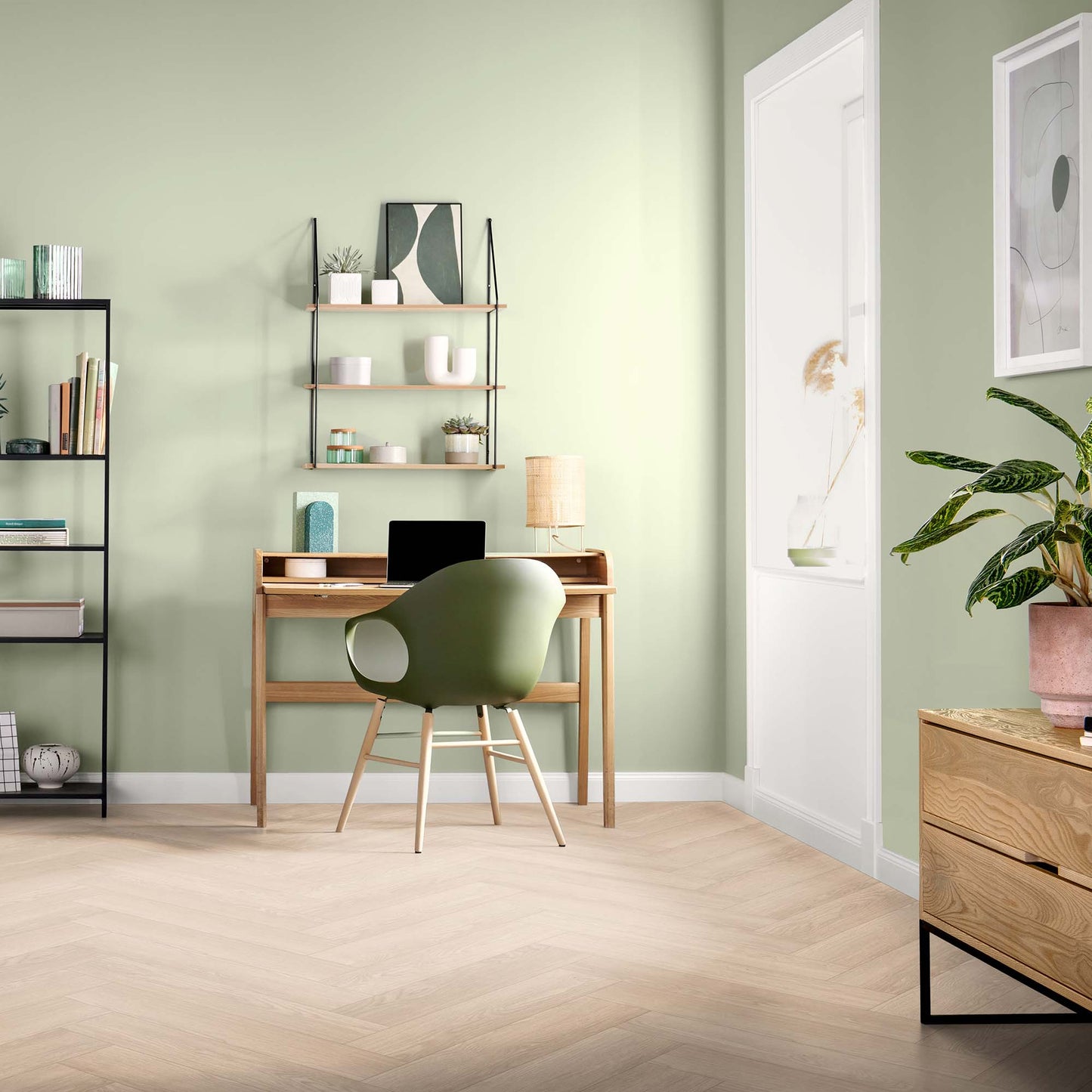 Soft Heritage Oak - Wood Essence Water Resistant 8mm Herringbone Laminate Sample
