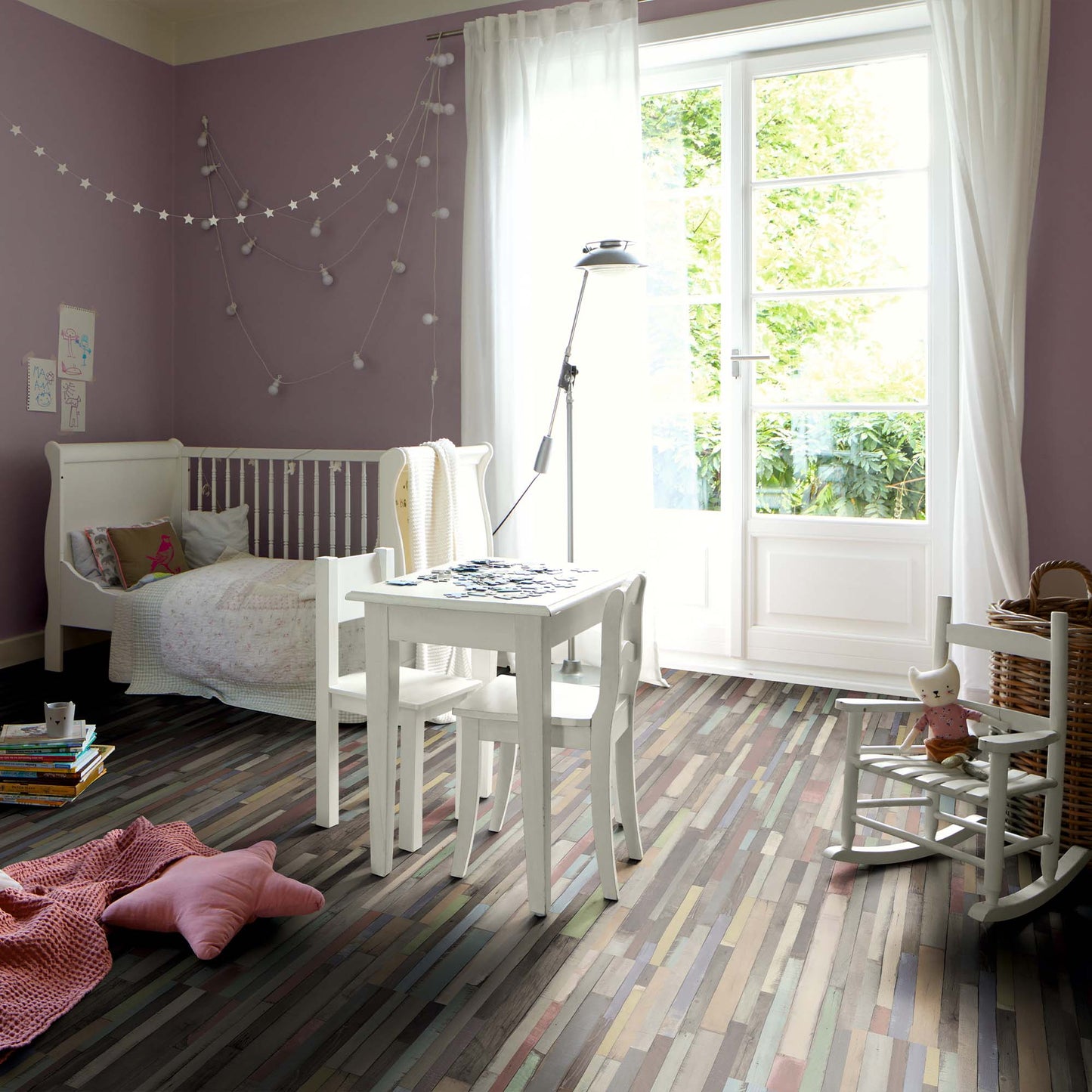 Colour Elara - Wood Essence Water Resistant 7mm Laminate Sample