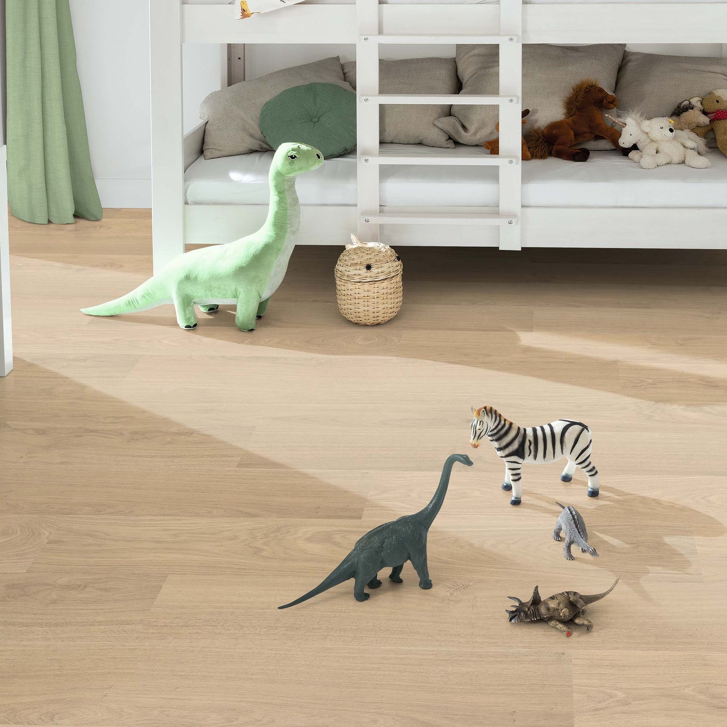 Arden Oak - Wood Essence Water Resistant 7mm Laminate Sample