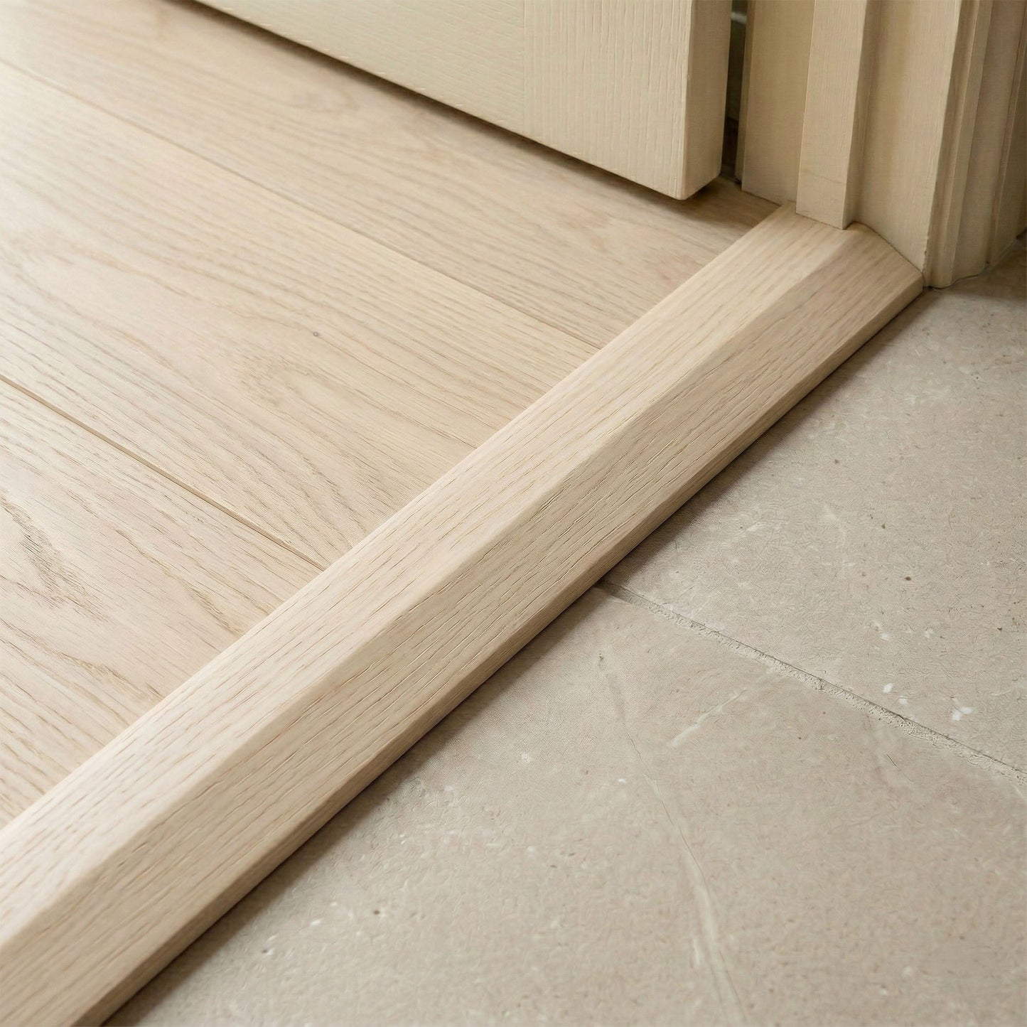 Ivory White Semi-Ramp Adapting Profile Door Bar 990mm