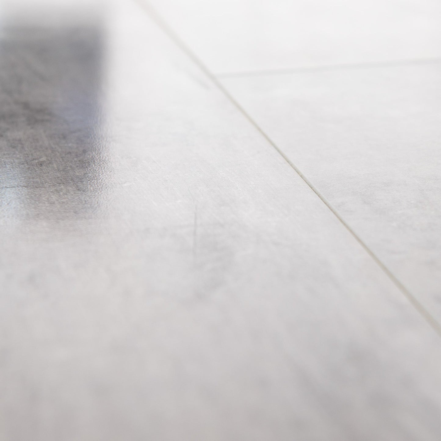Arroyo Oak - Lustre 8mm High Gloss Laminate Flooring